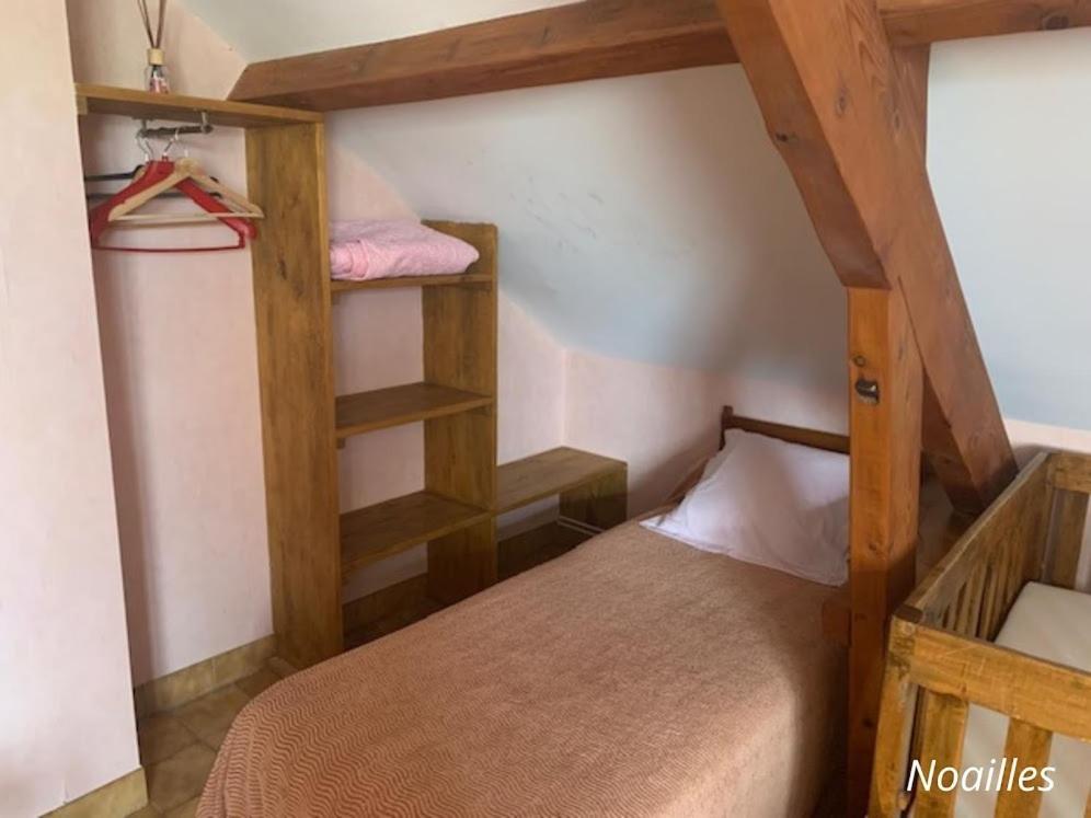 A L'Etape De La Ferme Bed & Breakfast Noailles  Exterior photo
